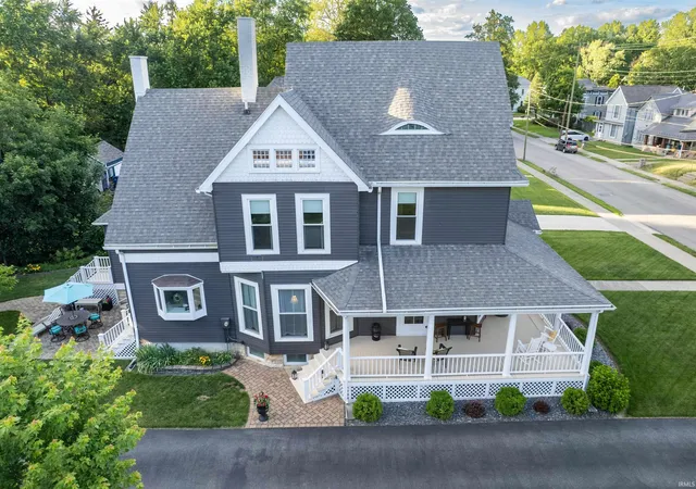 Photo 3 of Sale Pending at 570 N Wabash St, Wabash, IN 46992 | MLS# 202623793 | Listing updated on 2026-07-20