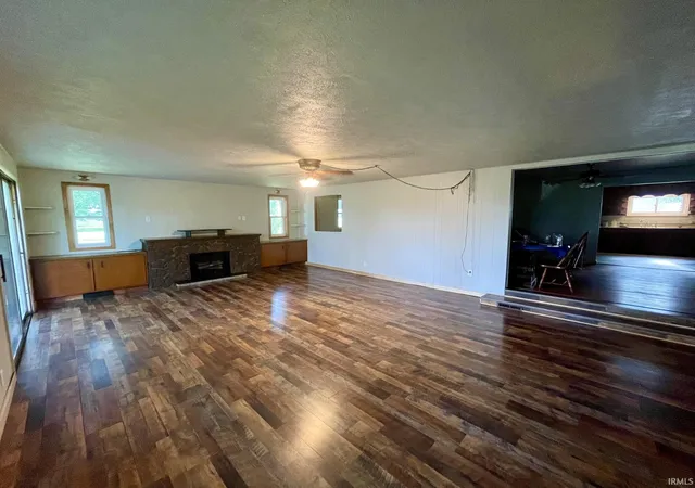 3rd image of 2111 N 200 E Rd, Winamac, IN 46996 | MLS# 202623801