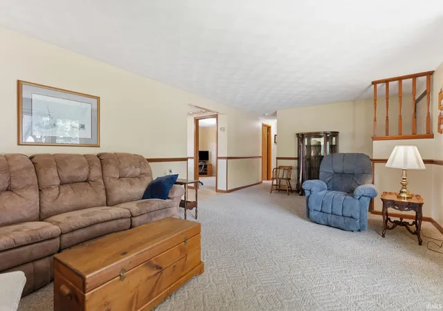 Homes for sale in Goshen, IN | 1716 Mayfield Comn, Goshen, IN 46526 | MLS# 202623812