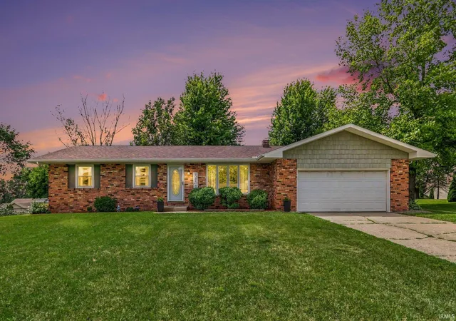 1st image of 515 Sunset Ln, Middlebury, IN 46540 | MLS# 202623813