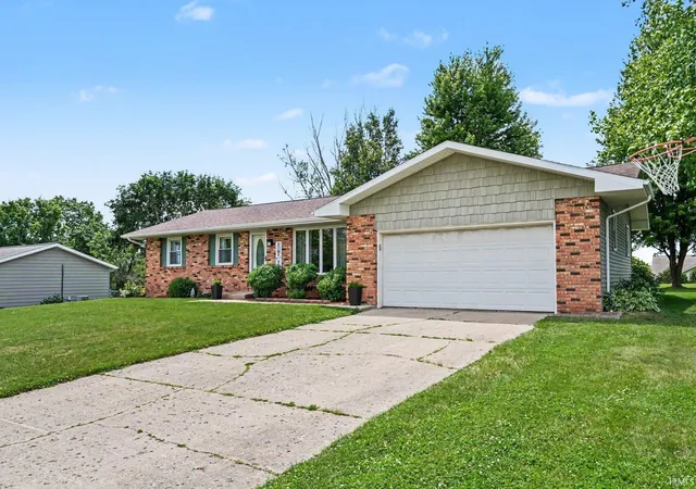 4th image of 515 Sunset Ln, Middlebury, IN 46540 | MLS# 202623813