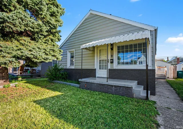 Homes for sale in Mishawaka, IN | 1904 Milburn Blvd, Mishawaka, IN 46544 | MLS# 202623814