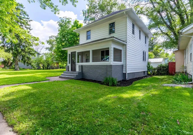 2nd image of 3026 Monroe St, Fort Wayne, IN 46806 | MLS# 202623816