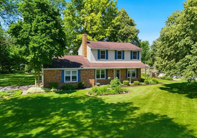 Photo 1 of Sale Pending at 9714 Muldoon Rd, Fort Wayne, IN 46819 | MLS# 202623832 | Listing updated on 2026-09-18