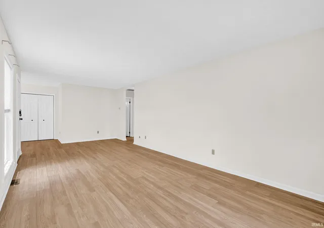 5th image of 1016 E Commons Dr, Bloomington, IN 47401 | MLS# 202623841