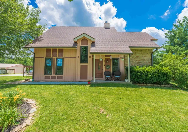 1st image of 5015 Maple Grove Rd, Martinsville, IN 46151 | MLS# 202623849