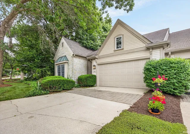 3rd image of 2803 S St Remy Cir, Bloomington, IN 47401 | MLS# 202623866