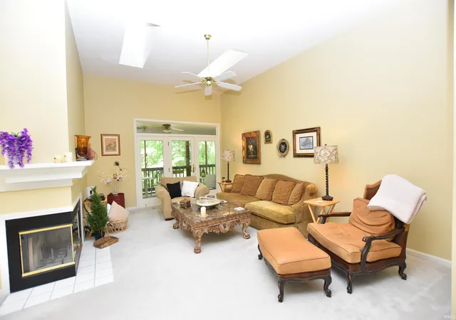 4th image of 9392 S Harbour Pointe Dr, Bloomington, IN 47401 | MLS# 202623869