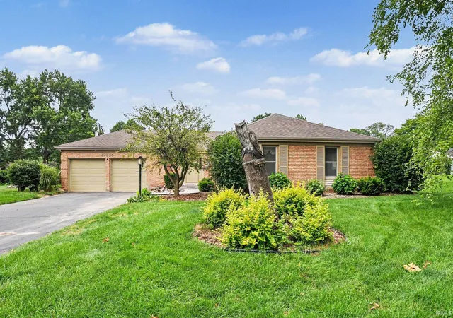 Photo 2 of Manufactured home for sale at 19685 Old Ridge Rd, South Bend, IN 46614 | MLS# 202623871 | Listing updated on 2026-07-09