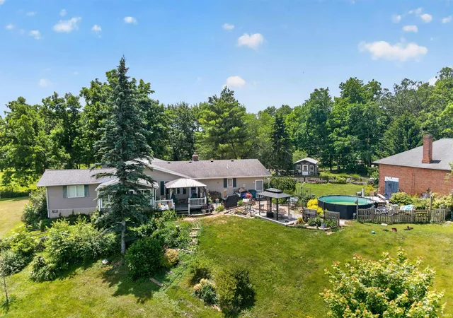 4th image of 17902 Wappes Rd, Churubusco, IN 46723 | MLS# 202623894