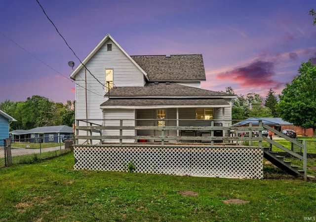 Photo 3 of Sale Pending at 1031 N Huntington St, Syracuse, IN 46567 | MLS# 202623914 | Listing updated on 2026-09-21