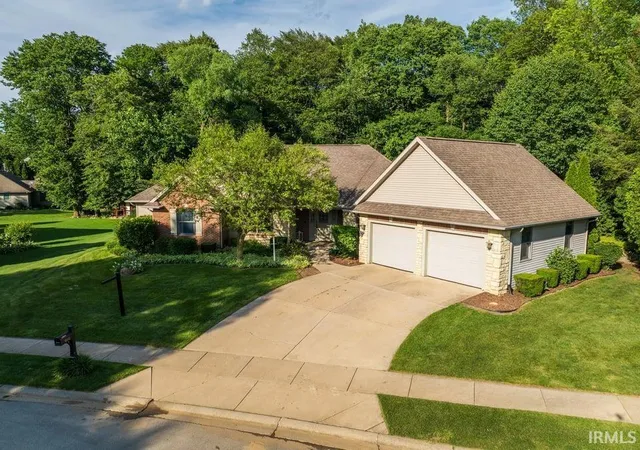 Photo 3 of Sale Pending at 55802 Nature View Dr, New Carlisle, IN 46552 | MLS# 202623915 | Listing updated on 2026-07-31