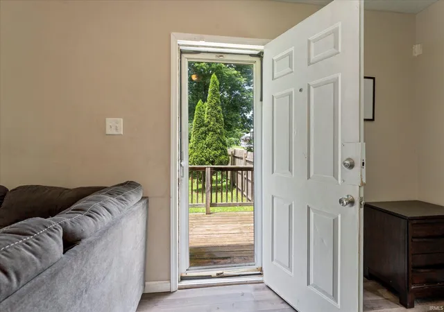 Photo 4 of Sale Pending at 1218 Kinyon St, South Bend, IN 46616 | MLS# 202623938 | Listing updated on 2026-06-28