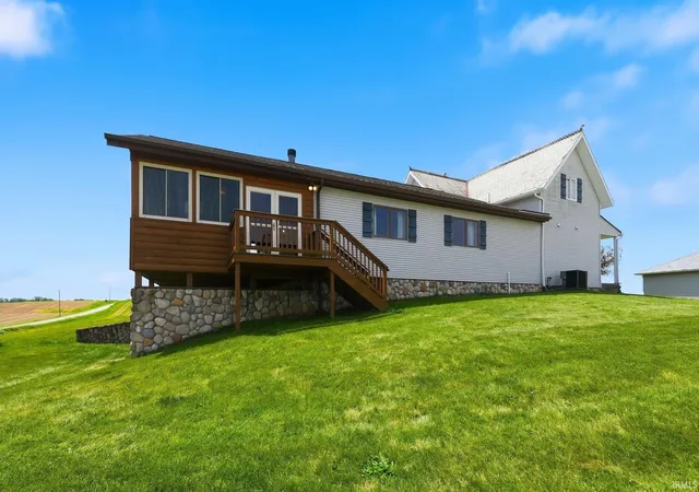 Homes for sale in Columbia City, IN | 560 W 600 N, Columbia City, IN 46725 | MLS# 202623939