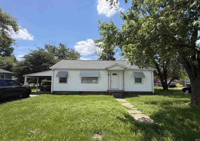 Photo 1 of Sale Pending at 5700 N Fares Ave, Evansville, IN 47711 | MLS# 202623970 | Listing updated on 2026-07-29