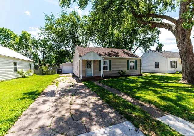 Homes for sale in Muncie, IN | 1801 E 24Th St, Muncie, IN 47302 | MLS# 202623983