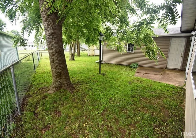 Homes for sale in Frankfort, IN | 2057 Washington Dr, Frankfort, IN 46041 | MLS# 202623992