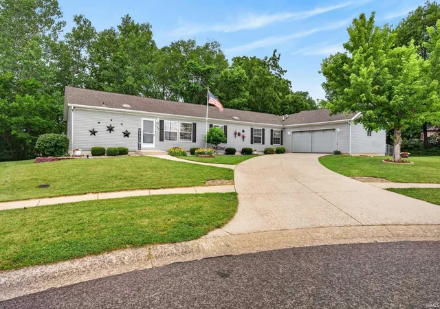 Homes for sale in Columbia City, IN | 344 Weston Dr, Columbia City, IN 46725 | MLS# 202623997