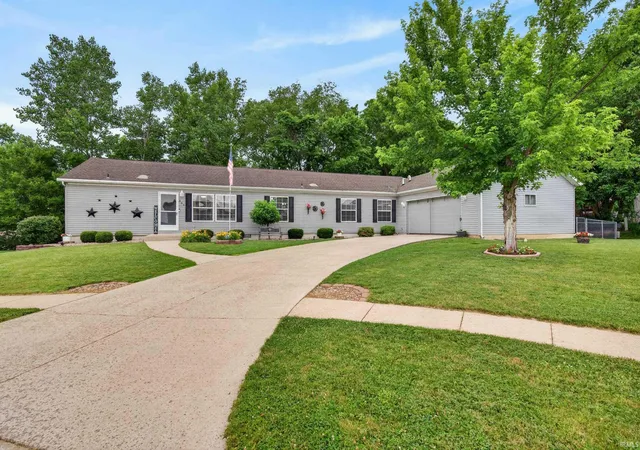 Homes for sale in Columbia City, IN | 344 Weston Dr, Columbia City, IN 46725 | MLS# 202623997