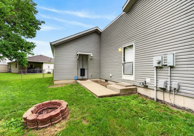 Homes for sale in Columbia City, IN | 344 Weston Dr, Columbia City, IN 46725 | MLS# 202623997