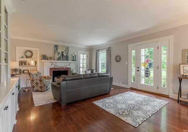 4th image of 7110 Newburgh Rd, Evansville, IN 47715 | MLS# 202624005