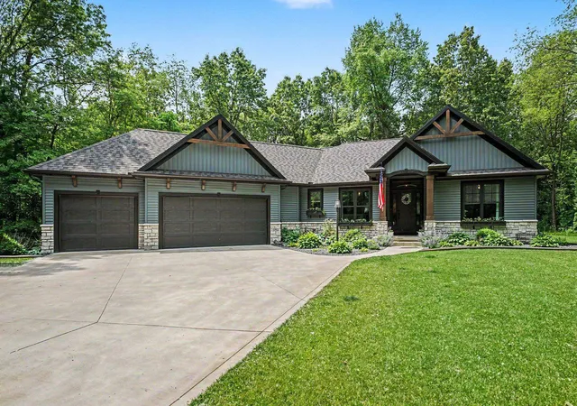 1st image of 13912 Shavano Peak Dr, Middlebury, IN 46540 | MLS# 202624023