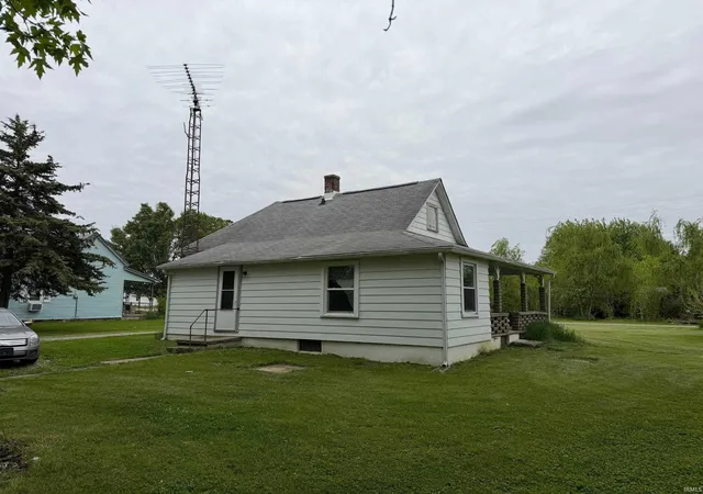 Homes for sale in Templeton, IN | 6414 S 600 E, Templeton, IN 47986 | MLS# 202624051