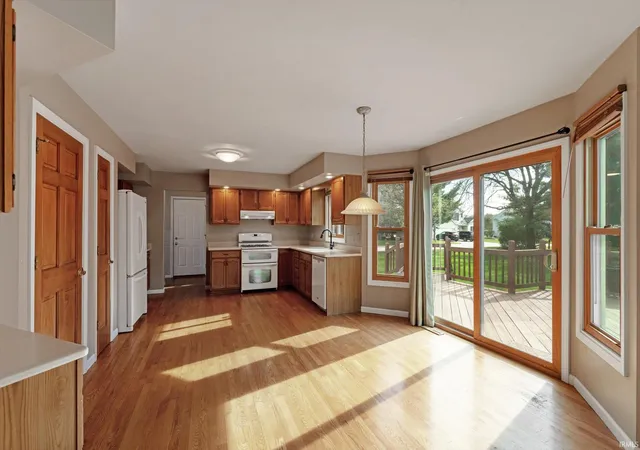 Photo 3 of Sale Pending at 51595 Harvester Dr, Granger, IN 46530 | MLS# 202624053 | Listing updated on 2026-08-29