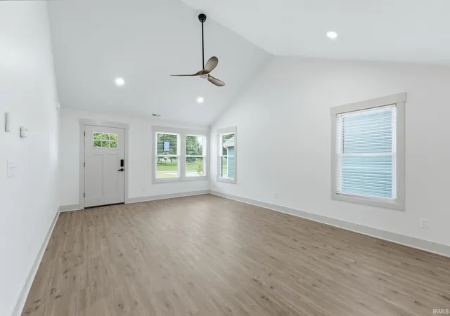 Photo 3 of Manufactured home for sale at 3704 Grayston Ave, Fort Wayne, IN 46806 | MLS# 202624076 | Listing updated on 2026-08-28