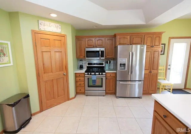 3rd image of 616 N Easton Dr, Angola, IN 46703 | MLS# 202624087