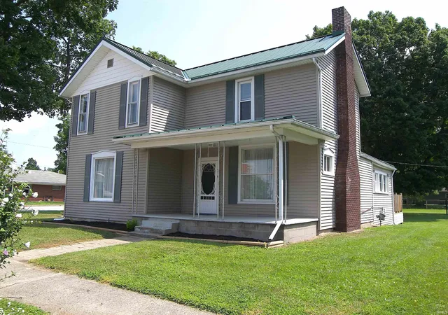 Manufactured home for sale at 210 N Broadway St, Mentone, IN 46539 | MLS# 202624092