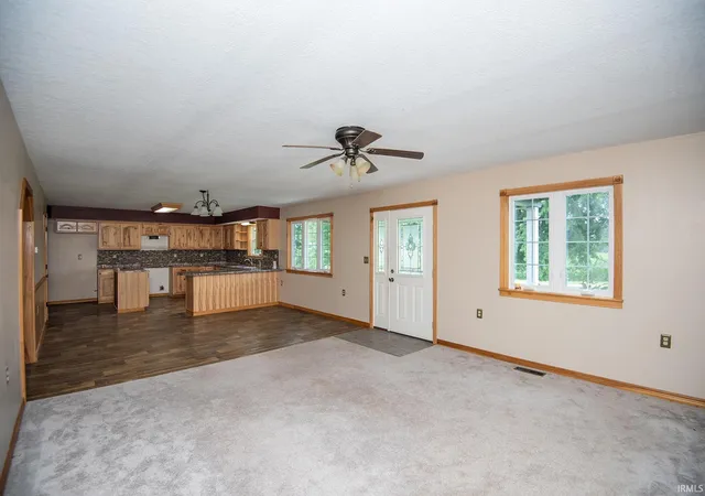 4th image of 2219 N Loudermilk Rd, Vincennes, IN 47591 | MLS# 202624118