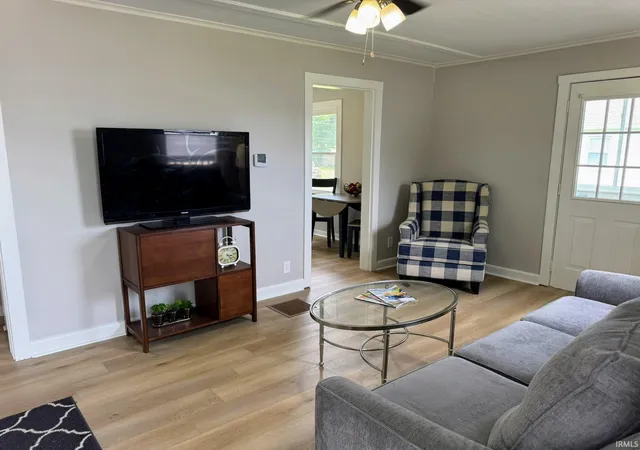 Photo 4 of Sale Pending at 5814 N Fares Ave, Evansville, IN 47711 | MLS# 202624121 | Listing updated on 2026-07-13