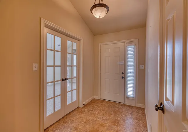 3rd image of 4530 Mystic Ct, Evansville, IN 47715 | MLS# 202624123