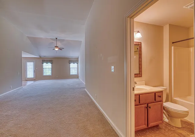 5th image of 4530 Mystic Ct, Evansville, IN 47715 | MLS# 202624123