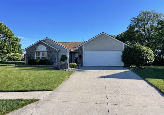 1st image of 15803 Timberwillow Dr, Huntertown, IN 46748 | MLS# 202624131