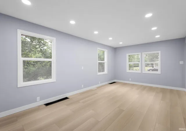 4th image of 1333 N Meade St, South Bend, IN 46628 | MLS# 202624139