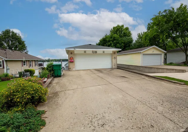 39th image of 11955 W 710 N, Middlebury, IN 46540 | MLS# 202624150