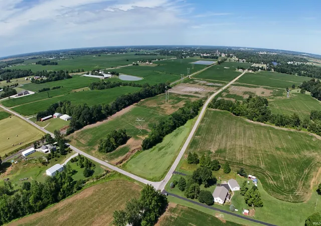 4th image of 10 Acres 800 E 100 N Rd, Montgomery, IN 47558 | MLS# 202624168