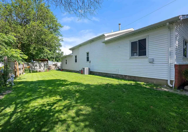 Homes for sale in Flora, IN | 608 S Center St, Flora, IN 46929 | MLS# 202624174