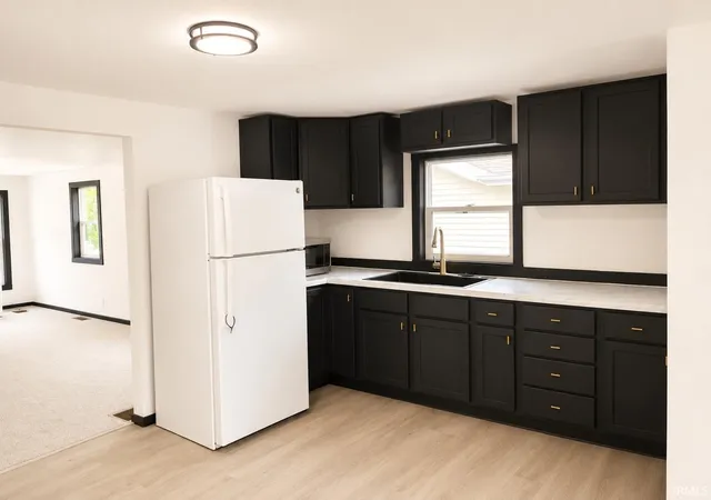 Photo 3 of Sale Pending at 4425 Holton Ave, Fort Wayne, IN 46806 | MLS# 202624180 | Listing updated on 2026-08-24