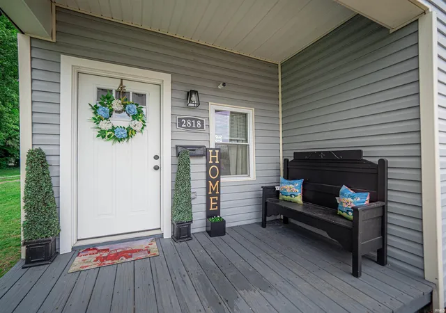 Photo 3 of Manufactured home for sale at 2818 B St, Evansville, IN 47712 | MLS# 202624194 | Listing updated on 2026-07-13