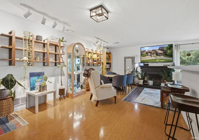 5th image of 9584 S Pointe Lasalles Dr, Bloomington, IN 47401 | MLS# 202624211