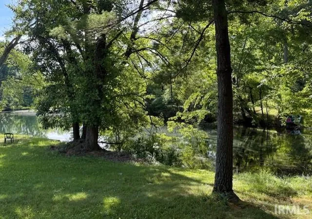 Photo 42 of Sale Pending at 8217 Berry Dr, Evansville, IN 47710 | MLS# 202624241 | Listing updated on 2026-07-16
