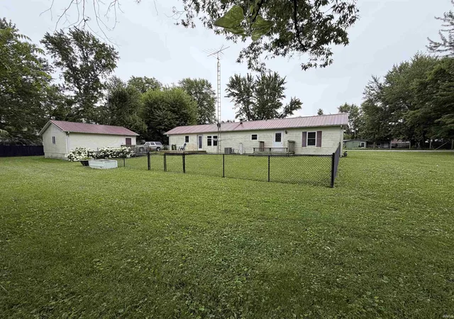 Homes for sale in Sulphur Springs, IN | 204 Spring St, Sulphur Springs, IN 47388 | MLS# 202624244