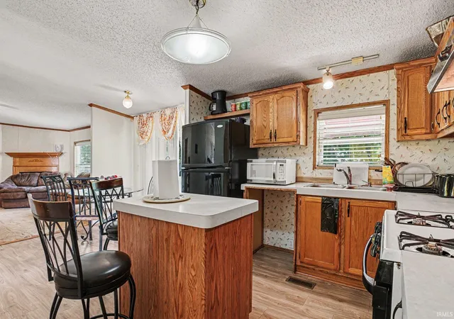 5th image of 557 Jay Dee St, Elkhart, IN 46514 | MLS# 202624247