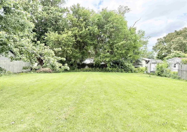 4th image of 203 South St, Royal Center, IN 46978 | MLS# 202624249