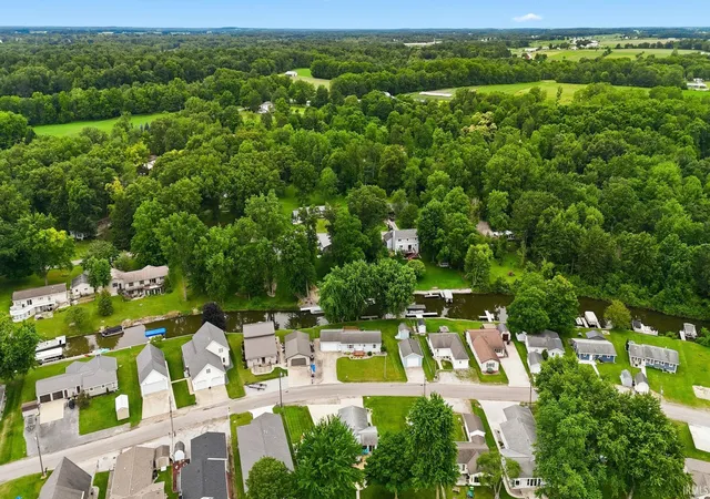 43rd image of 7780 S 140 E, Wolcottville, IN 46795 | MLS# 202624256