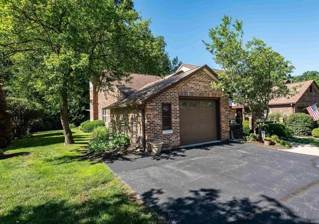 Photo 2 of Condo for sale at 2726 S Mccartney Ln, Bloomington, IN 47401 | MLS# 202624267 | Listing updated on 2026-07-20