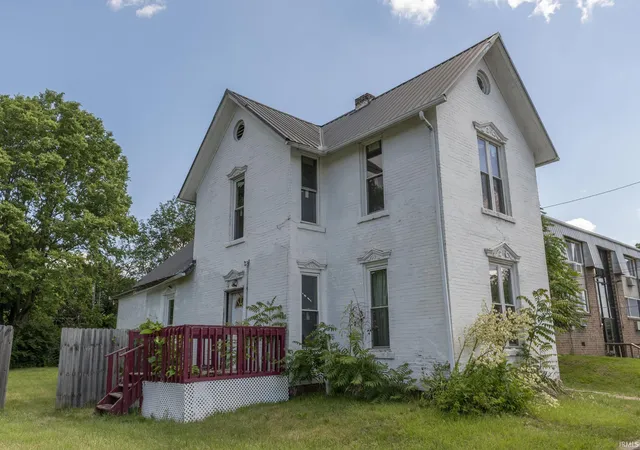 2nd image of 154 Middlebury St, Elkhart, IN 46516 | MLS# 202624278